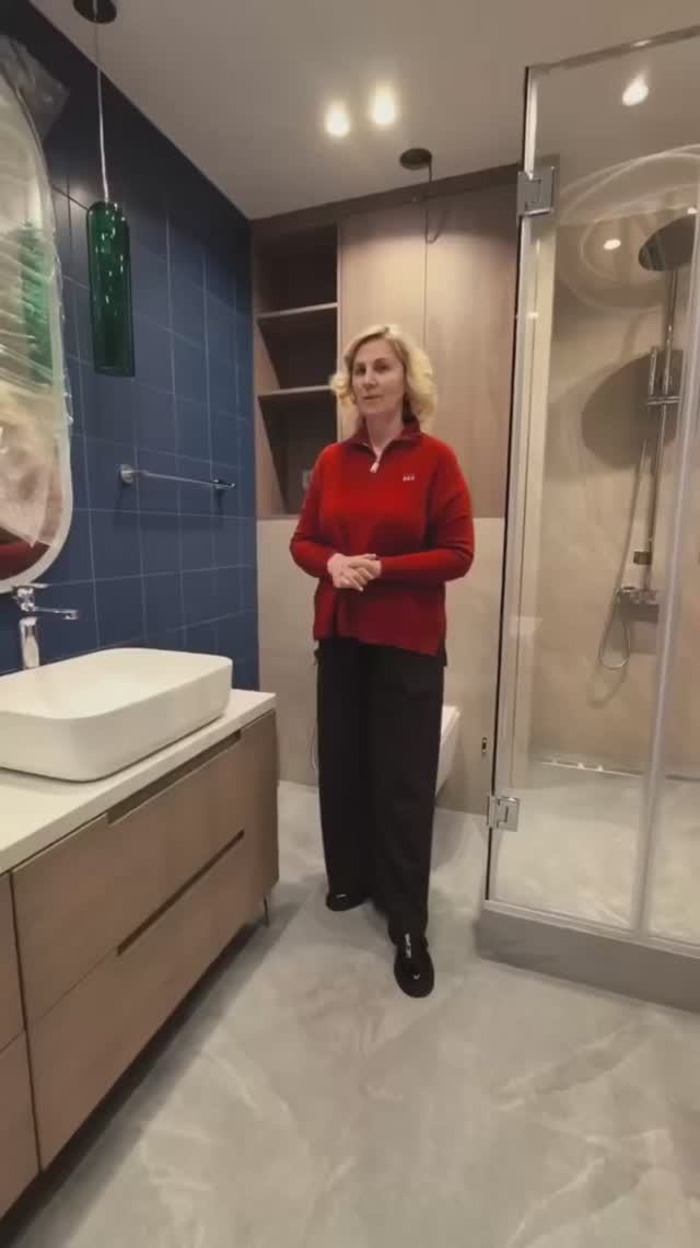 Встроенный шкафчик и тумба в санузел  мастер-спальни