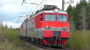 «В день Победы»! Система электровозов ВЛ11М-252/254 с перегоняемым 2ТЭ116-1643 и грузовым поездом