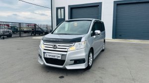 Honda Stepwgn, 2011 год