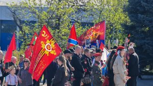 МАРИУПОЛЬ В ЭТОТ ДЕНЬ ПОБЕДЫ ГОРОД ГУДИТ! 9МАЯ!🏬 Жизнь города Сегодня
