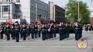 В День Победы парадные расчёты Росгвардии торжественно прошли по главной площади столицы Сибири
