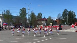 9 мая 2026  Барабанщицы в Калтасах на Параде Победы