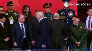 Путин прибыл на парад Победы в Москве
