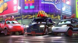 МУЛЬТИКИ ПРО МАШИНКИ 🚗 ИСТОРИЯ СТАНОВЛЕНИЯ МОЛНИИ МАКВИН,КАК НАСТОЯЩЕГО ЧЕМПИОНА ТРАССЫ ПРИСТОНА