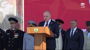 Торжественный парад в Честь 9 Мая прошел в центре Черкесска