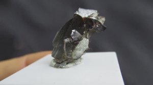Брукит купить