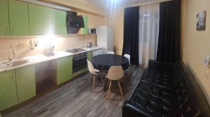 Полулюкс: 2 спальни + кухня-гостиная, балкон Сочи , Эсто-Садок ( курорт Красная Поляна)