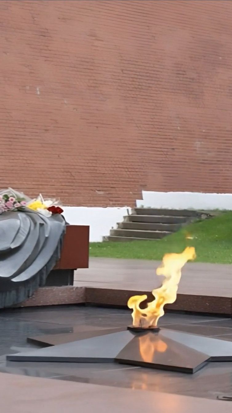 В сиянии памяти поколений! В день Победы! Молитва!