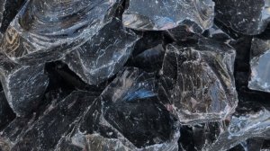 Кусковое стекло Эрклез «Винный» темно-красный фракции 7-12 см