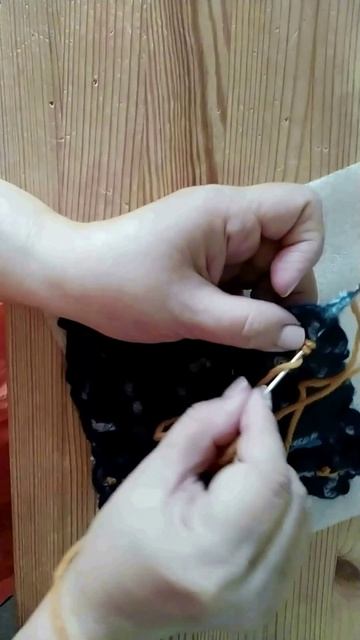 Как делать узелки на фактуре. Мокрое валяние Твид