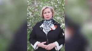 «Баллада о медсестре» профессора АлтГПУ Алексея Уманского, читает ректор вуза Ирина Лазаренко