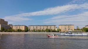 Пушкинская набережная Москва реки