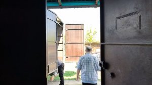 ПРОСТАЯ ЖИЗНЬ 45// КУПИЛИ ДВЕРИ ПАПЕ В КВАРТИРУ/УБРАЛИ СТАРЫЕ ДВЕРИ И ОТКОСЫ/ПЕРЕСТРОЙКА СВОИМИ РУК