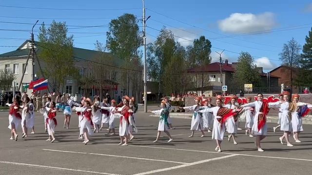 9 мая 2026 ХК "Фантазия" в Калтасах на Параде Победы смотреть онлайн