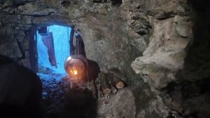 Нашел пещеру и построил каменный дом - мечта детства за 24 часа