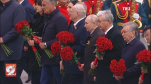 Путин и иностранные гости почтили память погибших в Великой Отечественной войне