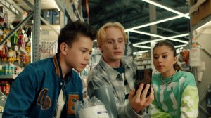 Не одна дома 3. Выпускной/2026/Трейлер