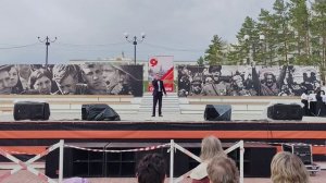 Едут солдаты