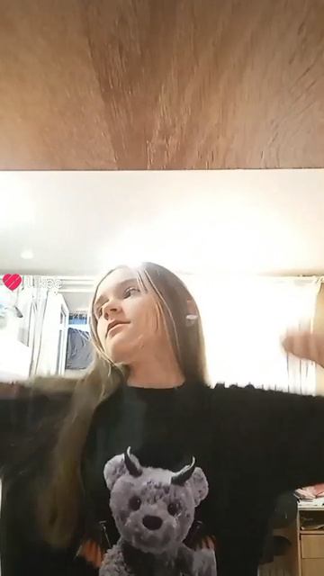 я уже устала 😪 смотреть онлайн