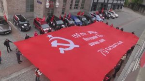 Под Красным Знаменем — к новым Победам!