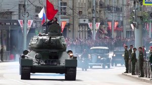 От Дальнего Востока до Калининграда: в российских регионах отметили День Победы.