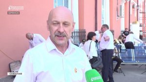 Перрон брянского вокзала превратился в праздничную танцевальную площадку