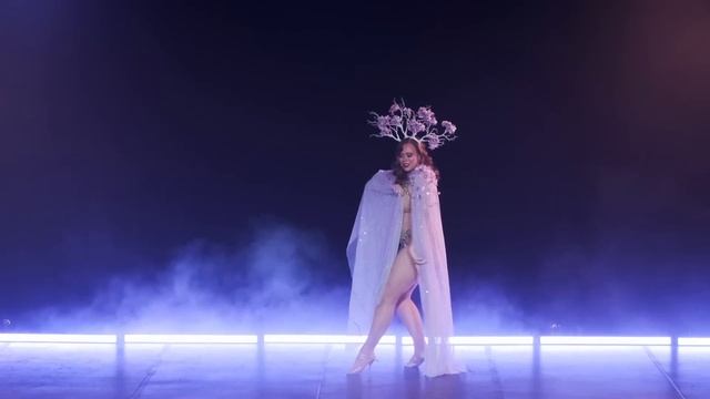 Vera Thorne Performs Jacaranda Student Solo Debut February 2023