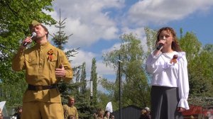 «Песня о далёкой Родине». Бикбулатов Асгат, Сафия Каримова.Парк«Первомайский»,9 мая 2026г