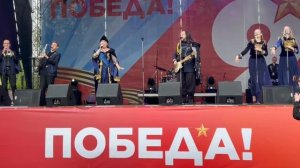 Выступление группы «Бояре».