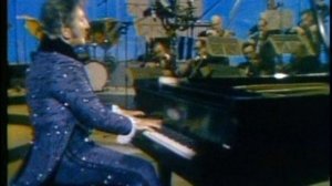 1969 Liberace Show Moonlight Sonata How Insensitive