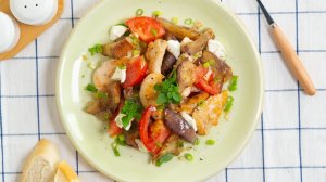 Салат с жареными баклажанами