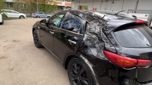 INFINITI FX37 2012 года после ДТП