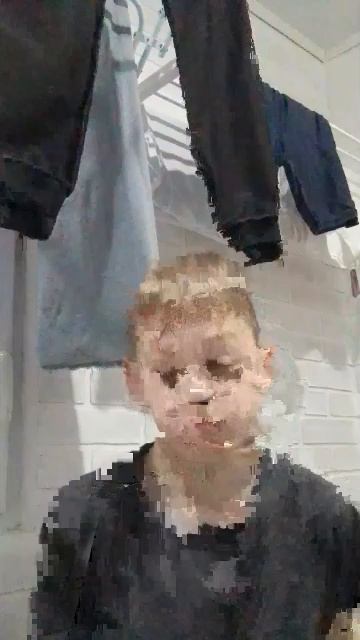 просто сижу смотреть онлайн