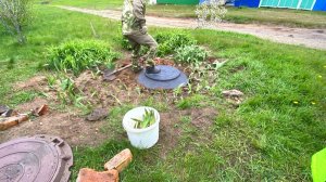 Пилим сад/всё пропадает🌳Делаю опоры для цветов💐Новая крышка для канализации👨🔧Рассада🌱