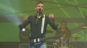 Четкий ровный бит - исполняет Владимир Ушивцев