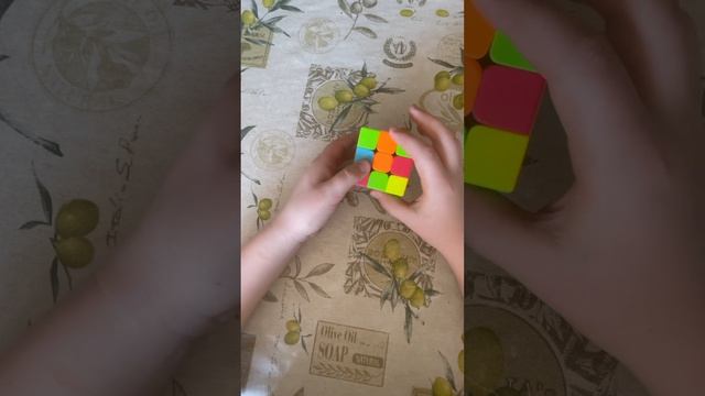 Как собирать кубик Рубик 3 на 3