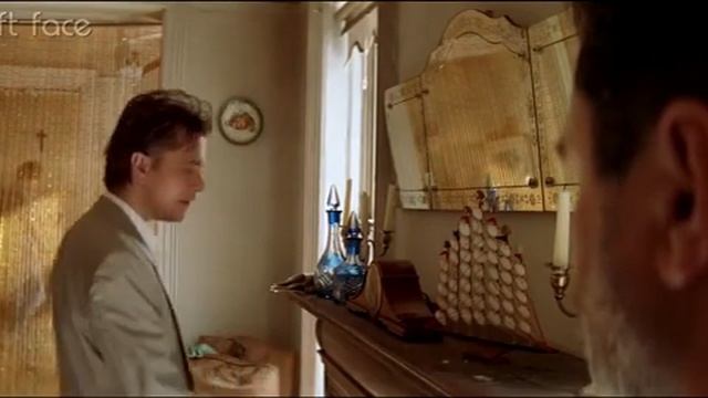 Леон.