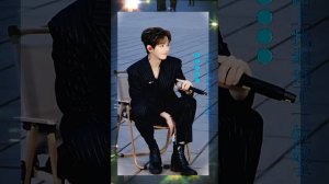 Mr. Fengfeng. Website Douyin 峰峰疯了 (Фэнфэн сошёл с ума) 10.05.2026 #峰峰疯了