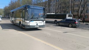 ЛИАЗ 4292.60 НА 10 МАРШРУТЕ ПРИБЫВАЕТ К ОСТАНОВКЕ  КВ.МАЯКОВСКОГО В Г.ЗВЕНИГОРОДЕ.