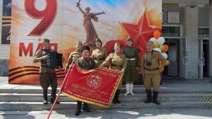 9 мая пели и танцевали