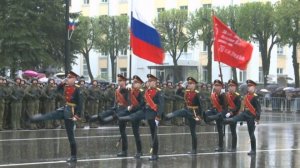 В Смоленске прошел парад в честь Дня Победы
