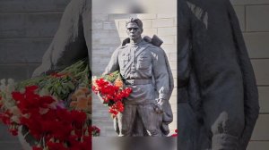 С днем победы.Таллинн 9 мая 2026. Наш Бронзовый Солдат