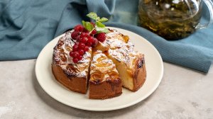 Пирог с абрикосами (простой и вкусный)