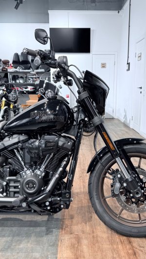 2023 NEW HD Low Rider S 117 Vivd Black (VIN *5HD*1618*)