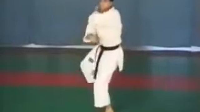 Heian Nidan Luca Valdesi. Хейан Нидае Лука Ввльдези.