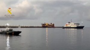 Круизный лайнер, на котором произошла вспышка смертоносного хантавируса, прибыл к Канарским островам