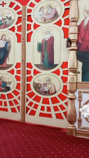 Дорогие братья и сёстры! Божественная служба храм Святой Троицы