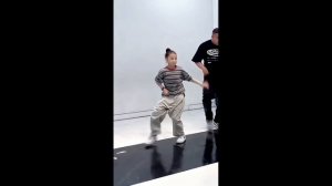 Miyu dances like Michael Jackson 💃 #miyu #matamiyu #michaeljackson #dance #fyp