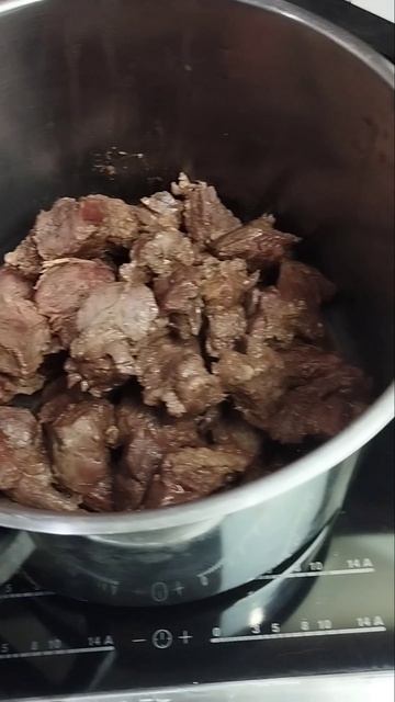 Гуляш из говядины. Готовим и кайфуем