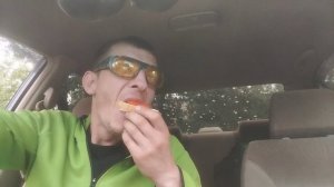 Пробую красную икру за 40 рублей